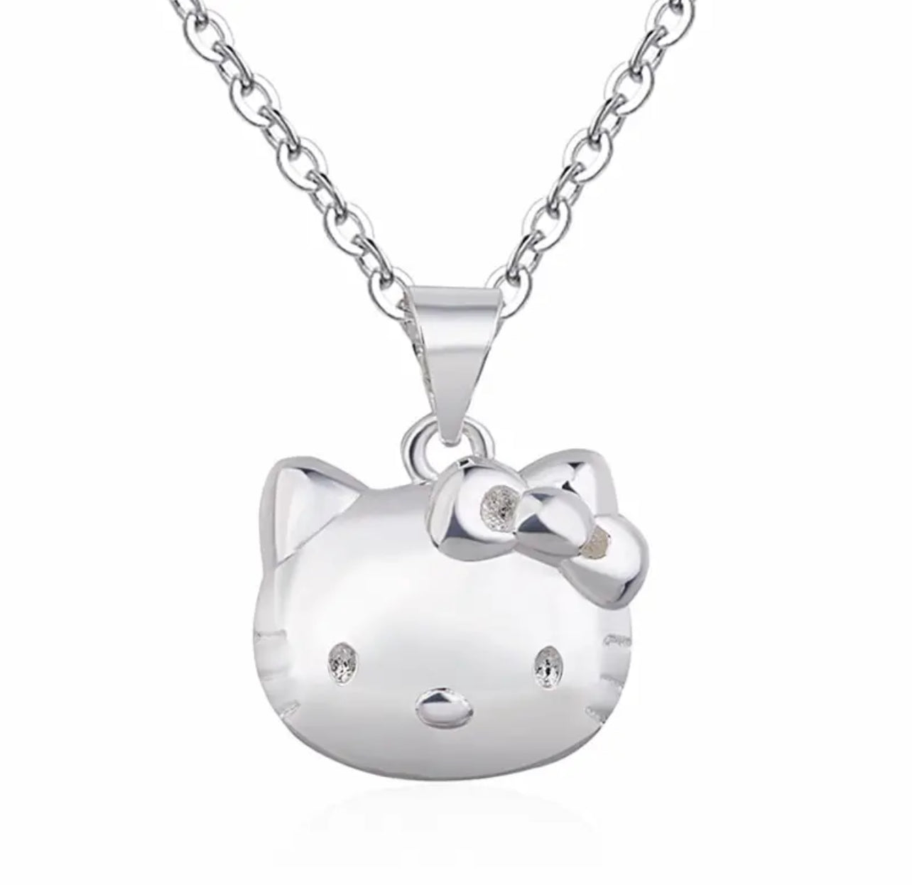 HK LOCKET IN SILVER OR GOLD